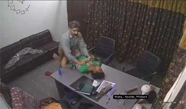 Videmms – Desi College Principal Sex MMS With College Girl