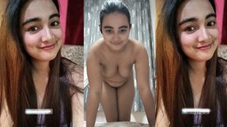 Indian Desi Bhabhi Showing Big Boobs – videmms