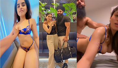 Indian Hot Punjabi Sardarni Girl Doggy Style Fucking