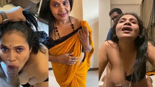 Desi Telugu Milf Aunty Blowjob – Standing Fuck With BF